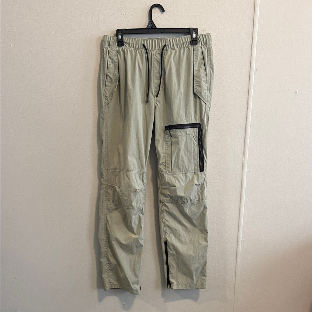 H&M Sage Green Cargo Pants for Men